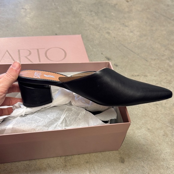 SARTO By Franco Sarto Shoes - SARTO By Franco Sarto Black Pointed Leather Mule Heels
